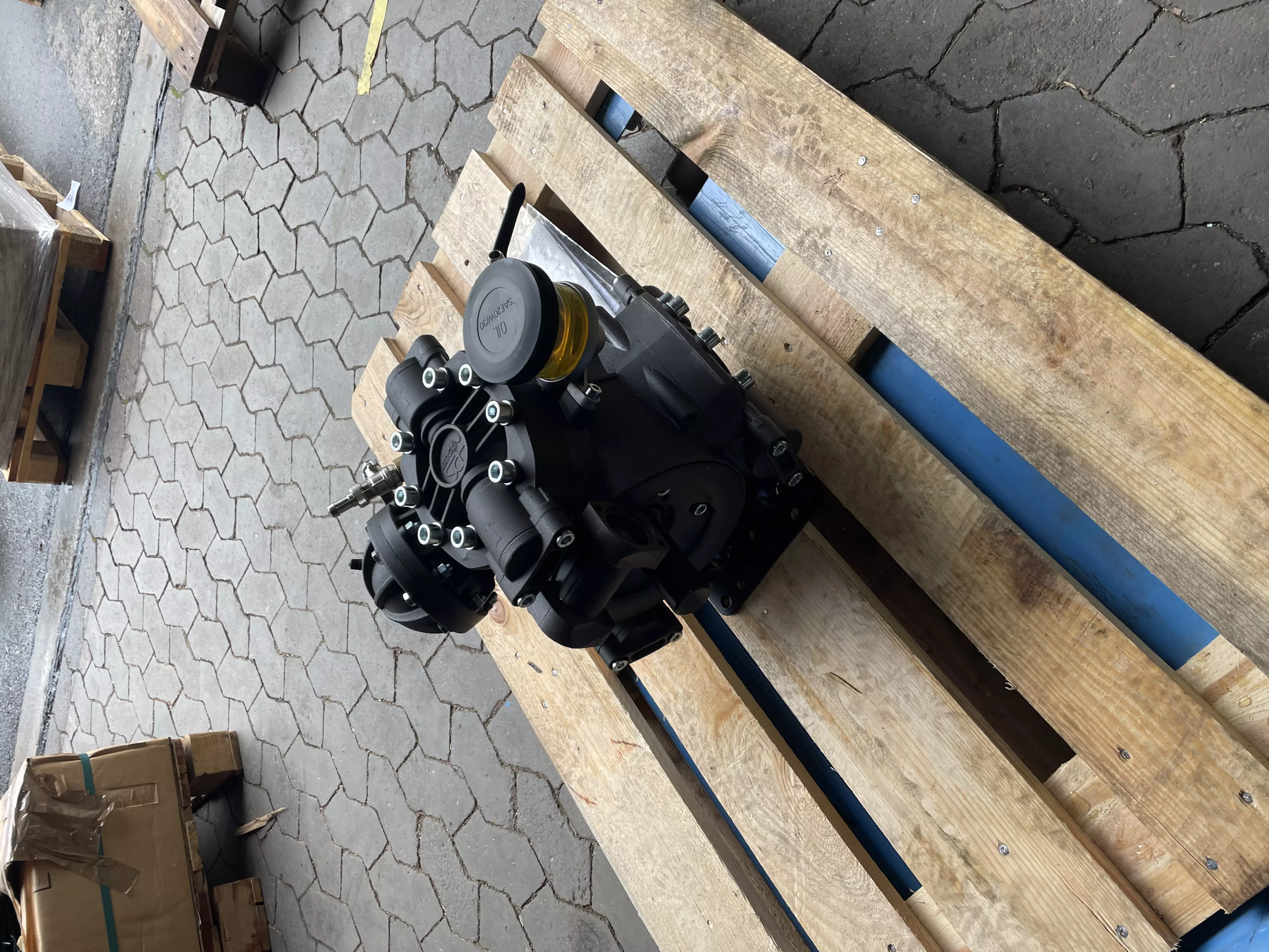AR125CF Kolbenmembranpumpe
