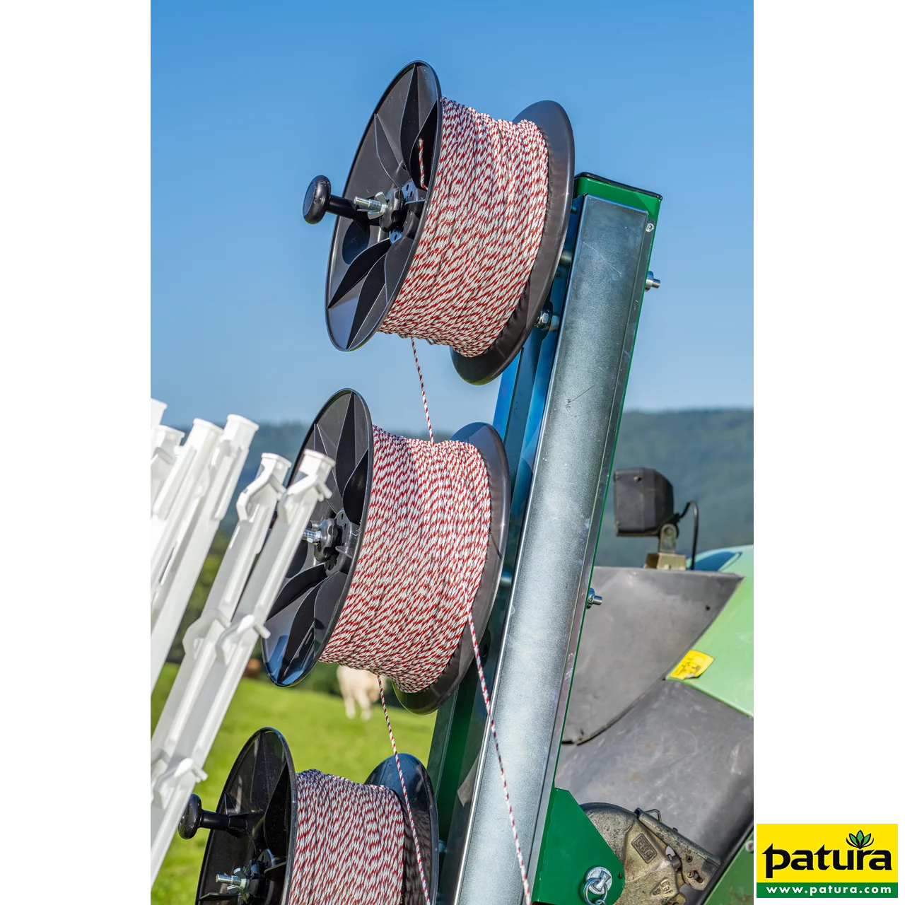 Tornado Master 5.0 Weidezaunmaschine für bis zu 5-reihige Zäune mit 3-Punkt Aufnahme