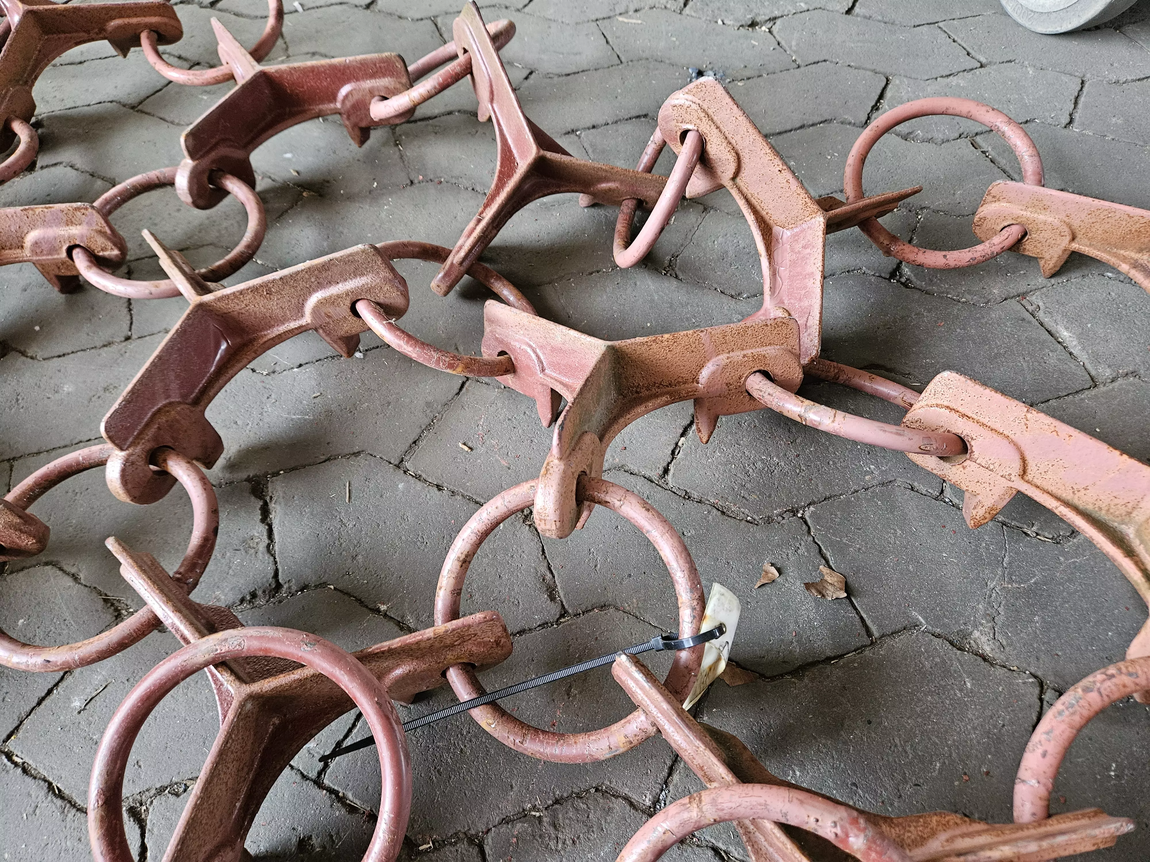 Wendbare Ersatznetze für Wiesenschleppen und Wieseneggen – Vielseitige Grünlandpflege für optimale Ergebnisse 2.Wahl - 4 m, 3 Reihig