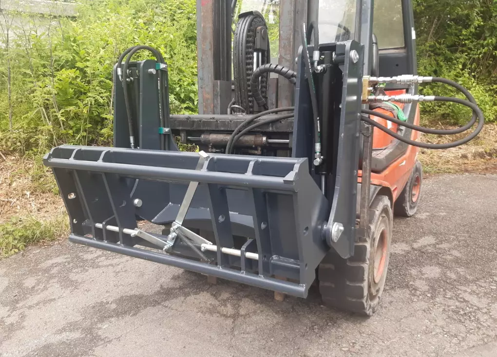 Adapter von Gabelstapler auf Euroaufnahme, Gabelträger, SWE, Stapleradapter - [ hydraulische Verriegelung  ] 