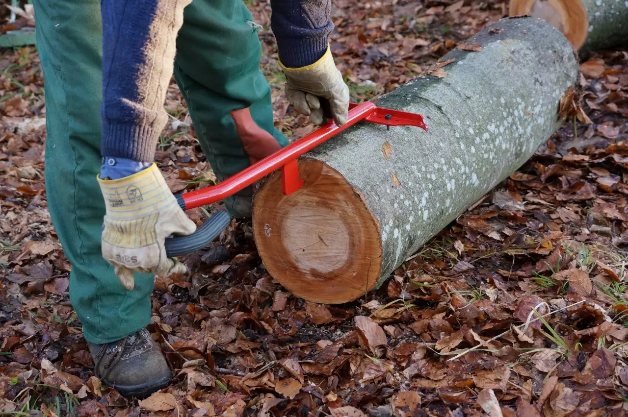 HolzUp Brennholz Hebehilfe