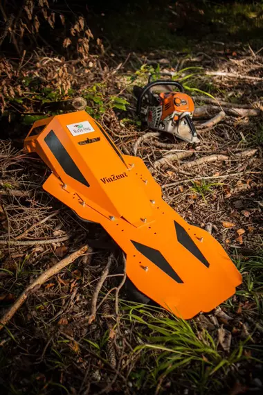 BaSt-Ing Rückenprotektor / Schutzausrüstung für die Holzernte VinZent