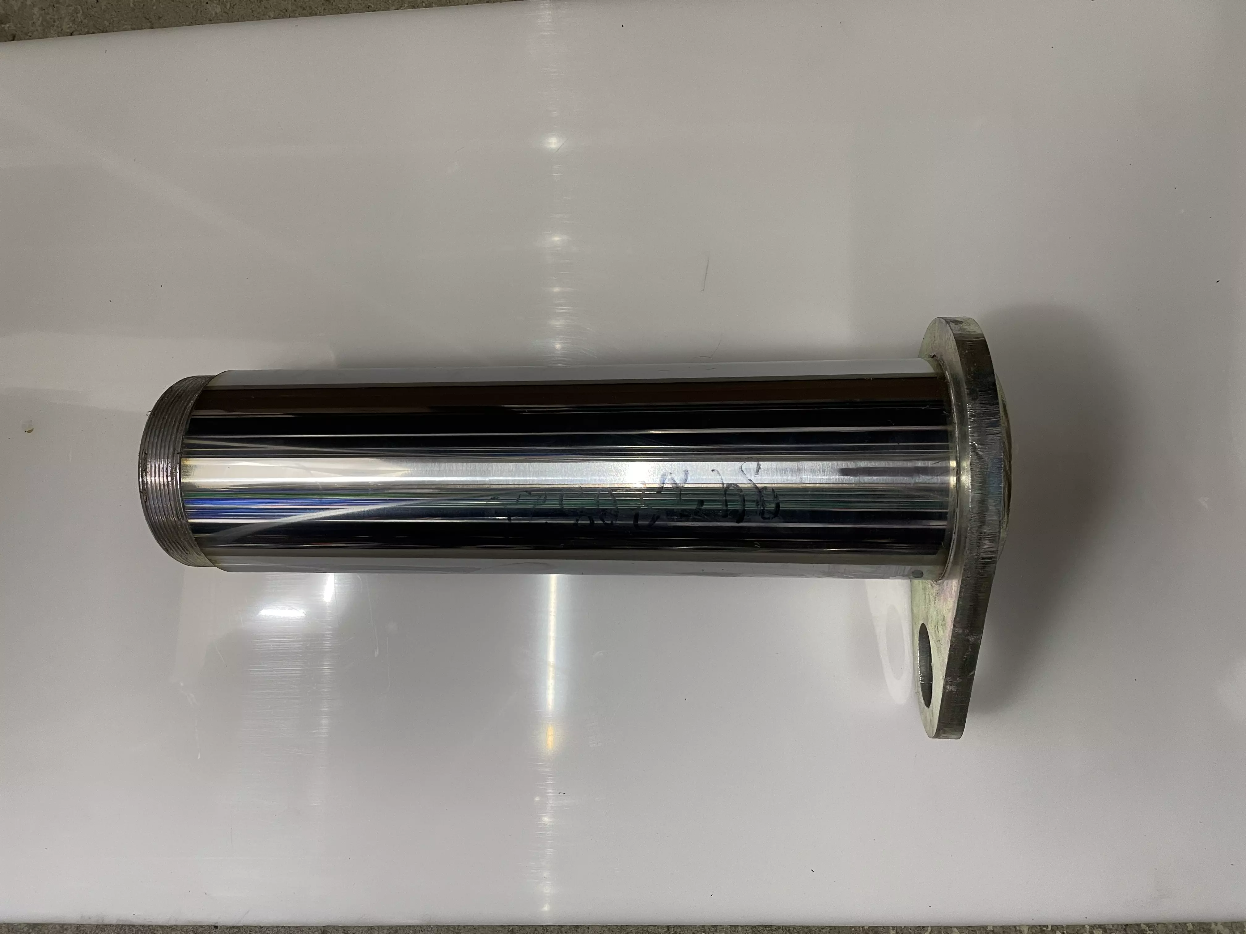 Achse D100-334 F111F