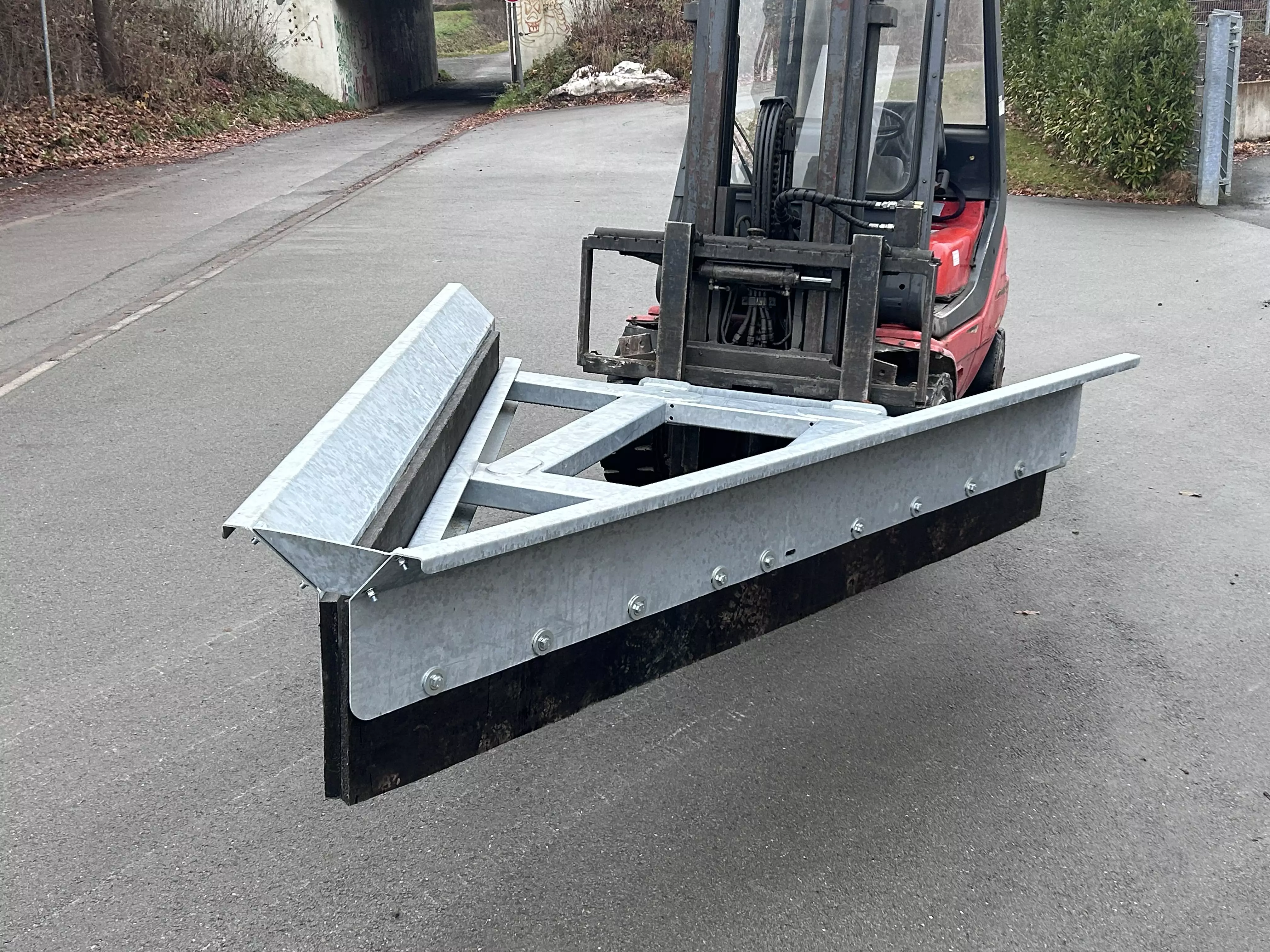 B-Ware Futterschieber V-Schieber mit Staplertaschen